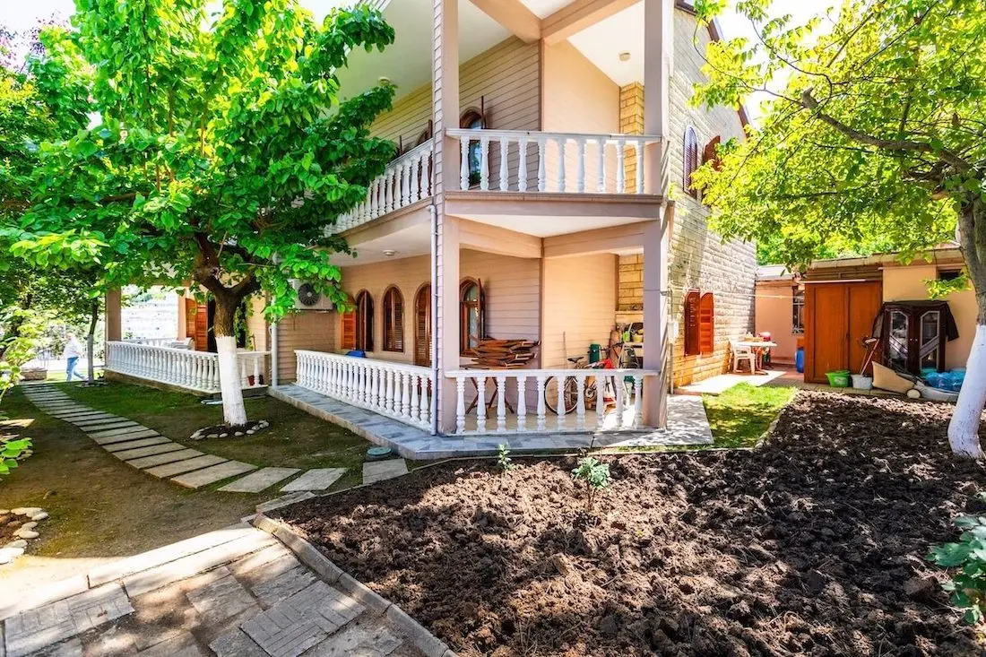 Villa in Sile